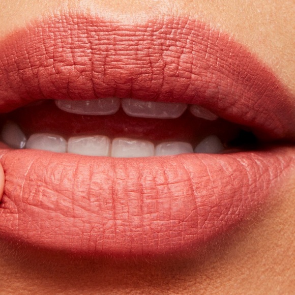 NWT MAC MATTE Lipstick-703 RUNWAY HIT - Picture 7 of 8